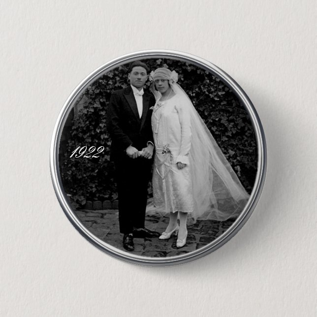 Vintage wedding button (Front)