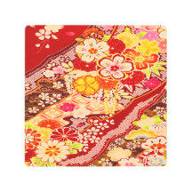 Vintage White Red Japanese Kimono Floral Flower