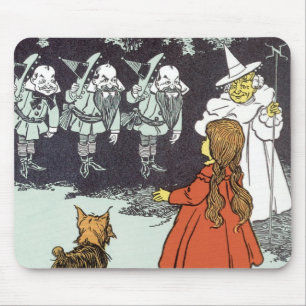 Vintage Wizard of Oz Dorothy Toto Glinda Munchkins Mouse Mat