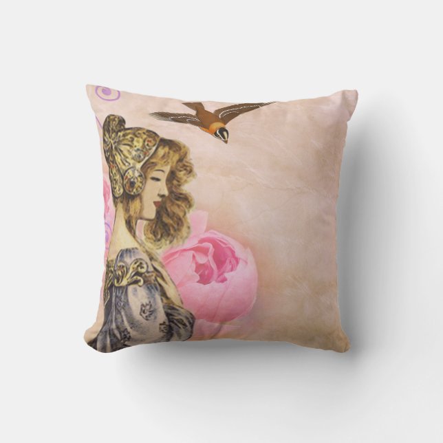 Vintage woman cushion (Front)