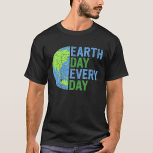 Vintage World Map Graphic Planet Anniversary Earth T-Shirt