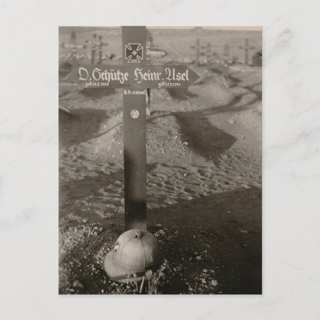 Vintage WW2 Fallen Soldier Grave Postcard (Front)