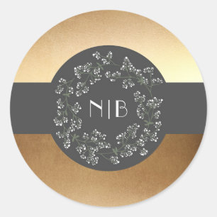 Vintage yet Modern Baby's Breath Wreath Gold Classic Round Sticker