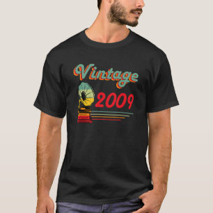 Vinyl Lover Birthday for Music Lover and DJ 2009 T-Shirt