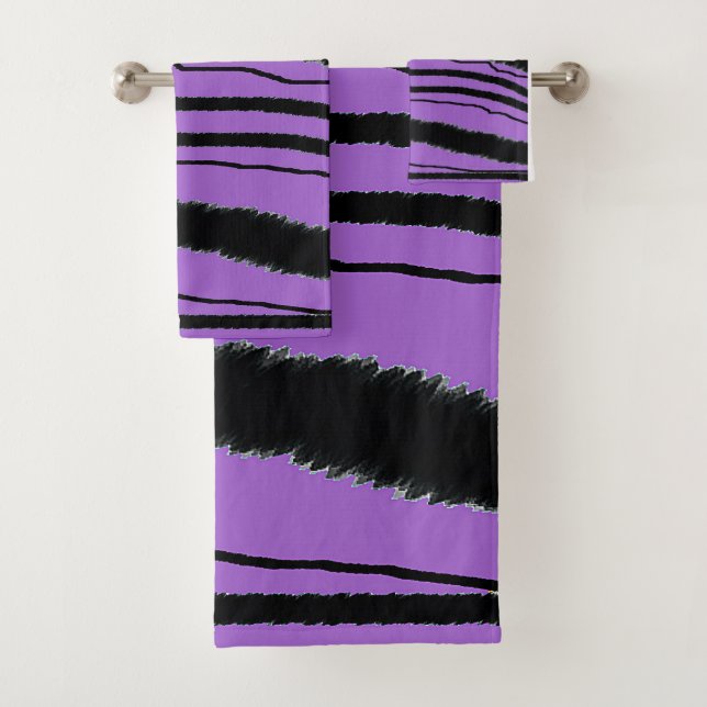 Violet Black Animal Print Gift  Bath Towel Set (Insitu)