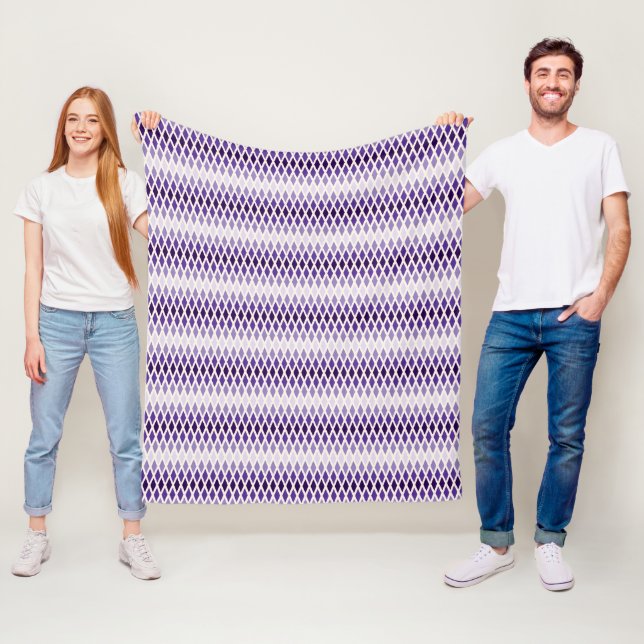 Violet Diamond Ombre Fleece Blanket (In Situ)