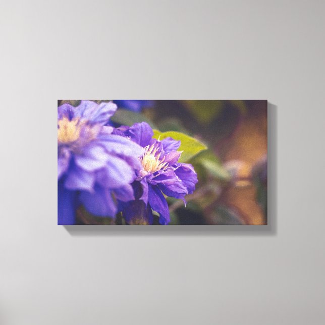 Violet flowers canvas print (Front)