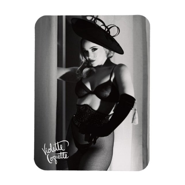 Violette Coquette "Film Noir" / Look Magnet (Vertical)