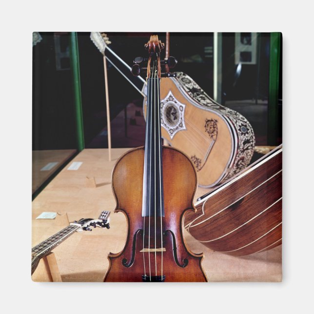 Violin, by Stradivari, Cremona, 1699 (photo; Magnet (Front)
