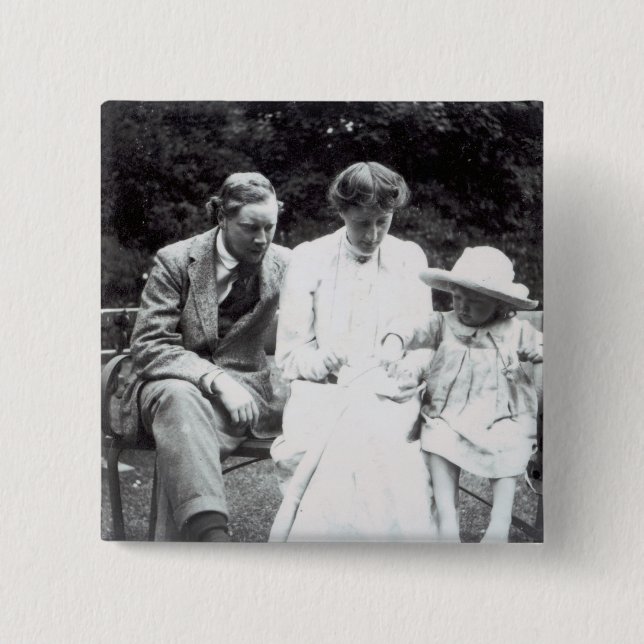 Virginia Woolf with Clive and Julian Bell, 1910 15 Cm Square Badge (Front)