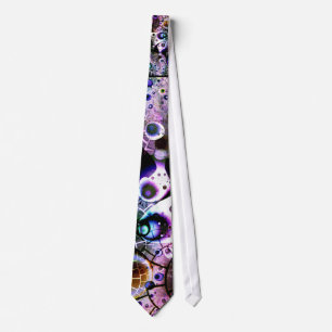 Vision of an Infinite Universe in a Finite Mind Tie