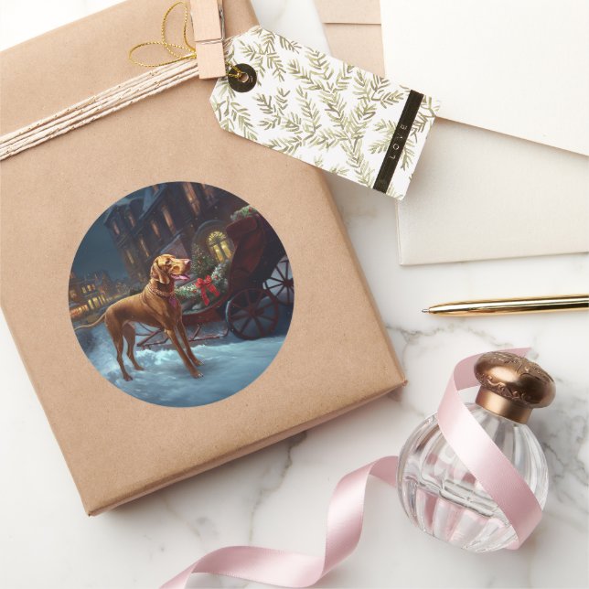 Vizsla Christmas Festive Season  Classic Round Sticker (Gifting)