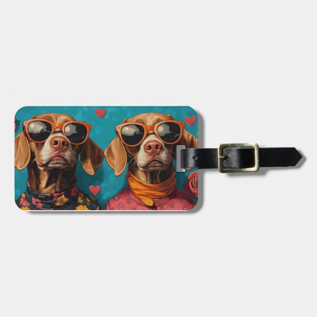 Vizsla with Heart Roses Valentine's Day  Luggage Tag (Front Horizontal)