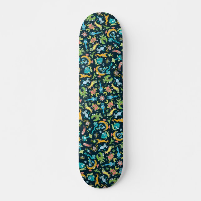 Voracious sea animals in a mandala pattern design skateboard (Front)