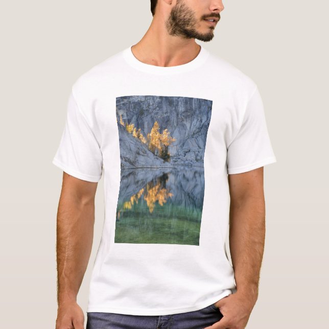 WA, Alpine Lakes Wilderness, Enchantment 3 T-Shirt (Front)