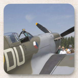WA, Arlington, Arlington Fly-in, World War II 6 Coaster