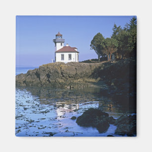 WA, San Juan Island, Lime Kiln lighthouse Magnet