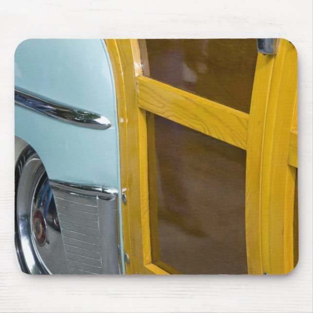 WA, Seattle, classic American automobile. 2 Mouse Mat (Front)