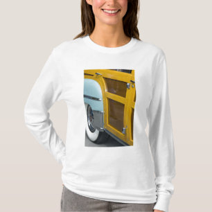 WA, Seattle, classic American automobile. 2 T-Shirt