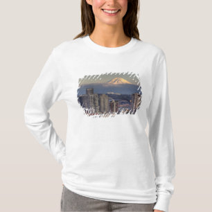 WA, Seattle, Mount Rainier from Kerry Park T-Shirt