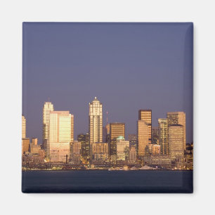 WA, Seattle, Seattle skyline and Elliott Bay, Magnet