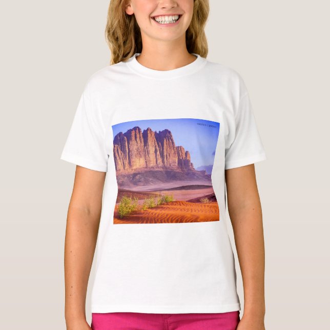 Wadi Rum desert in Jordan, Holiday  T-Shirt (Front)