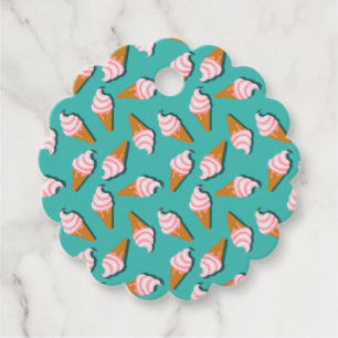 Waffle cones ice cream and frozen yogurt pattern favour tags