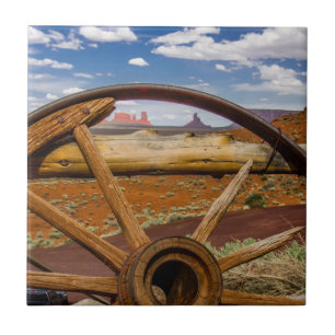 Wagon wheel close up, Arizona Tile