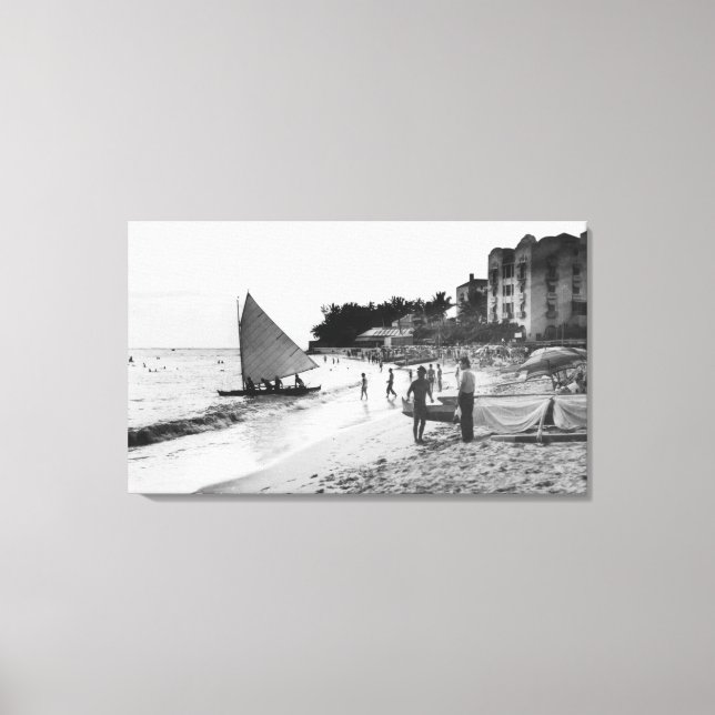 Waikiki Beach and Boats Honolulu Canvas Print (Front)