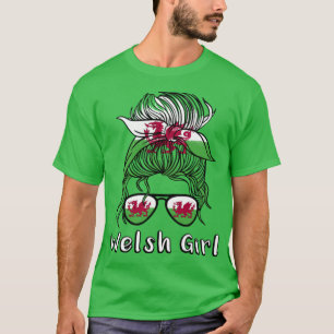Wales Welsh Girl 2022 football World Cup flag Cymr T-Shirt