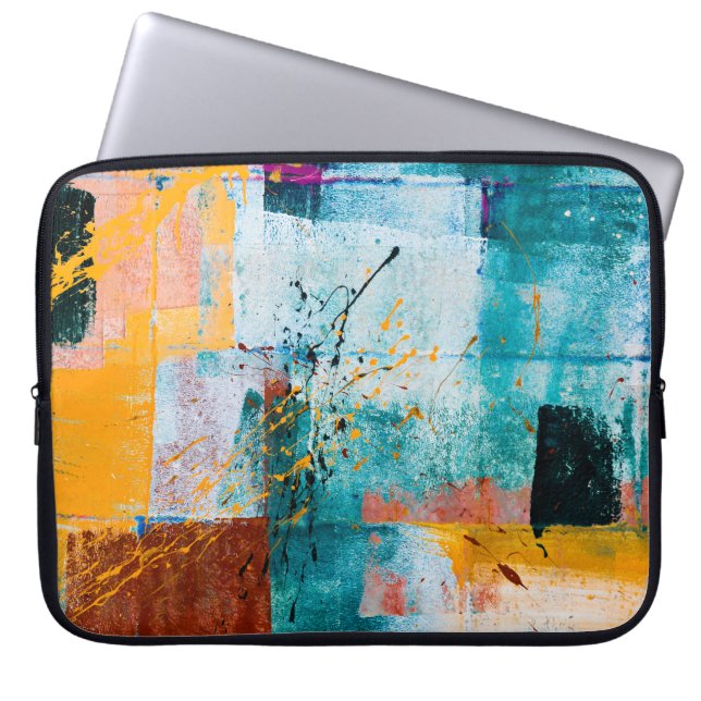 Wall graffiti on streets of west Los Angeles, CA o Laptop Sleeve (Front)