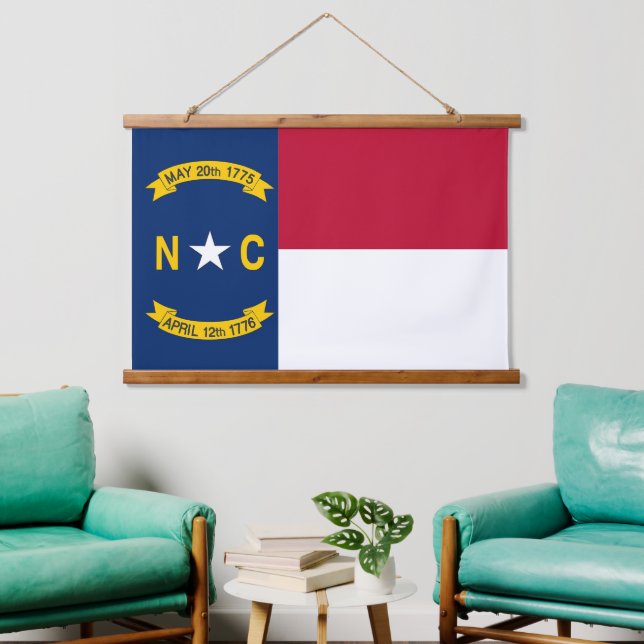 Wall tapestry with flag of North Carolina, U.S.A. (Living Room)