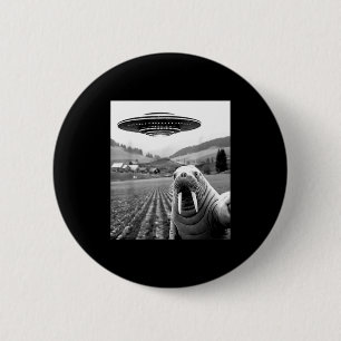 Walrus selfie with ufo funny walrus woman man kid 6 cm round badge