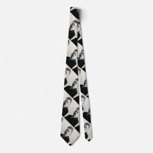 Walter Benjamin Tie