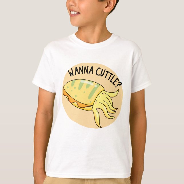 Wanna Cuttle Funny Cuttlefish Pun  T-Shirt (Front)