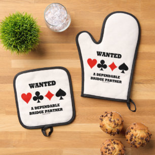 Wanted A Dependable Bridge Partner Four Card Suits Oven Mitt & Pot Holder Set