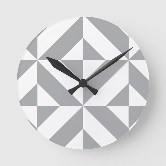 Warm Grey Geometric Deco Cube Pattern Round Clock (Front)