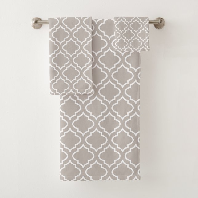 Warm Grey Pattern Bath Towels Set Gift (Insitu)