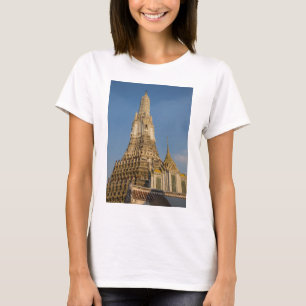 Wat Arun temple in Bangkok Thailand T-Shirt
