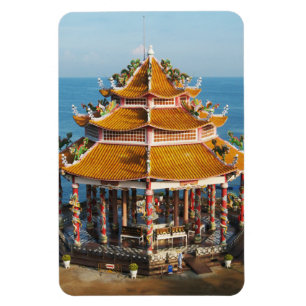 Wat Koh Loi ... Sriracha, Chonburi, Thailand Magnet