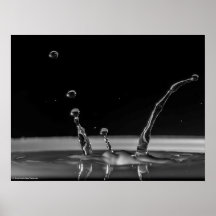 Water drop collision in black & white