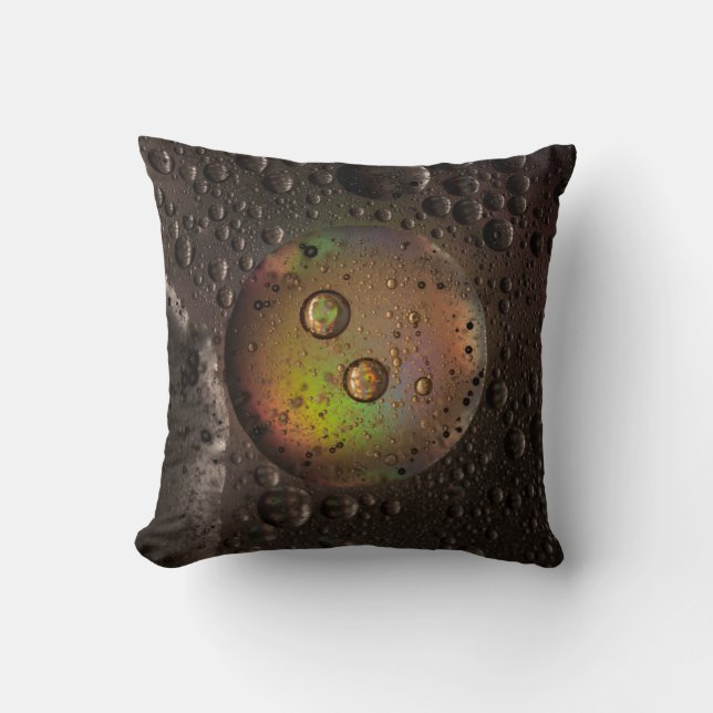Water droplets on glass panel cushion (Front)