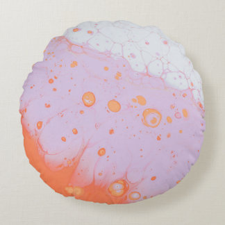 WATER DROPLETS ON RED SURFACE ROUND CUSHION