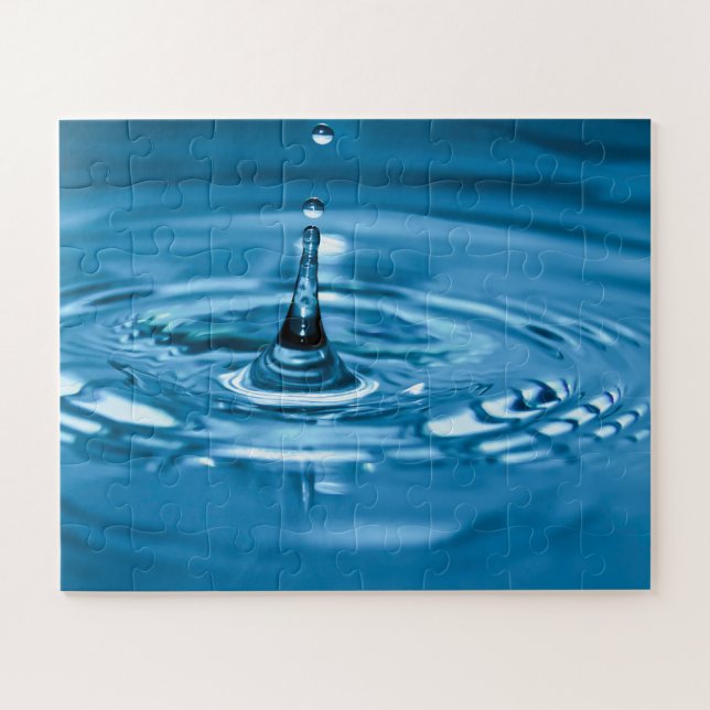 water droplett looking face jigsaw puzzle (Horizontal)