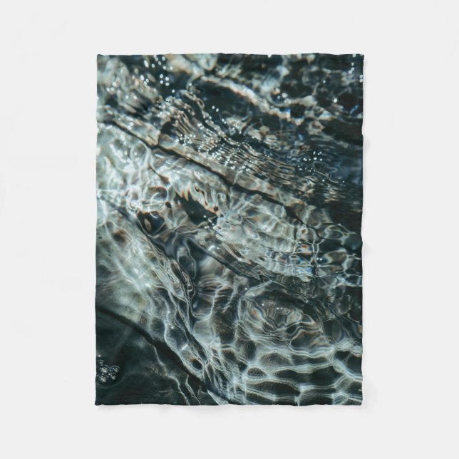 Water drops on body of water fleece blanket (Front)