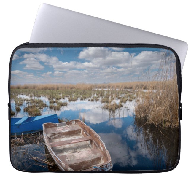 Water | Kayseri Turkey Laptop Sleeve (Front)