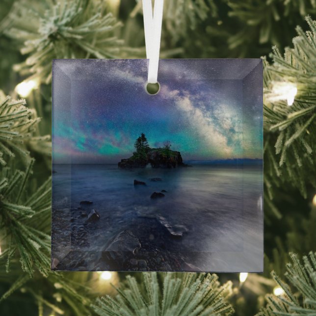 Water | Lake Superior Minnesota Glass Tree Decoration (Insitu)