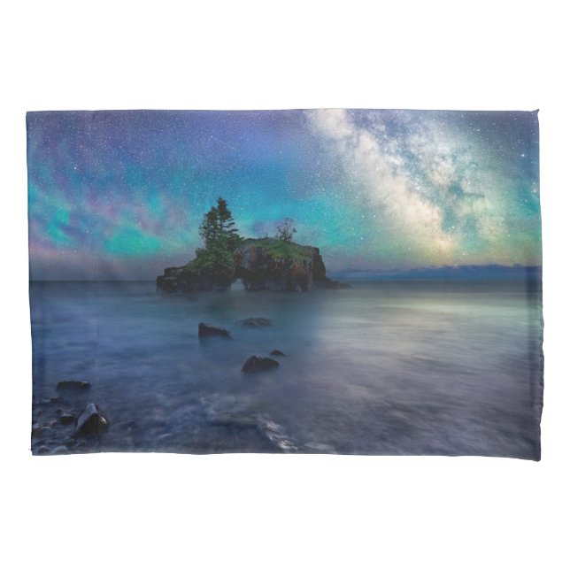 Water | Lake Superior Minnesota Pillowcase (Front)