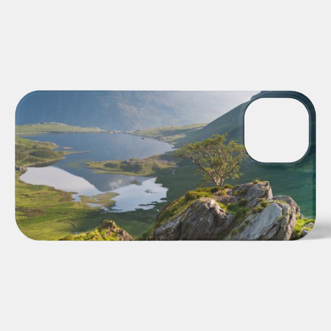 Water | Pen yr Ole Wen Lake Idwal Snowdonia Park iPhone Case (Back Horizontal)