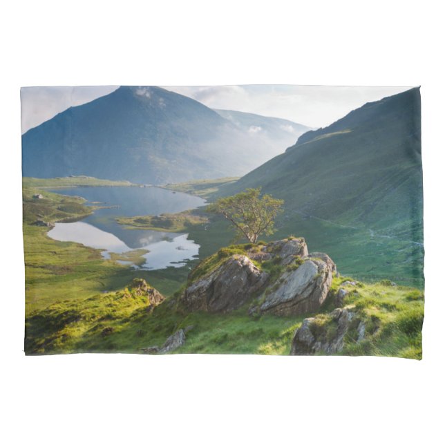 Water | Pen yr Ole Wen Lake Idwal Snowdonia Park Pillowcase (Front)